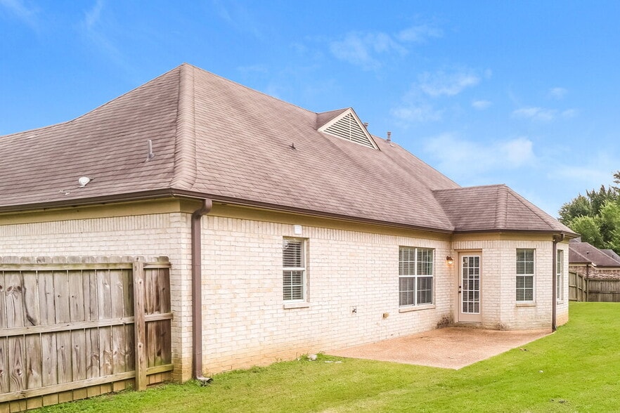 Building Photo - 9149 Billy Pat Dr