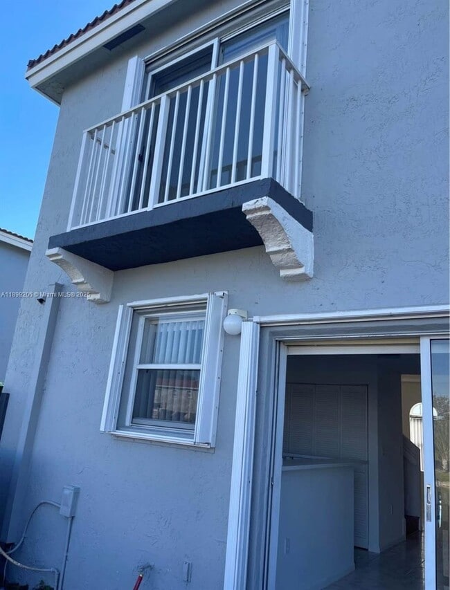 Building Photo - 5220 NW 109th Ave