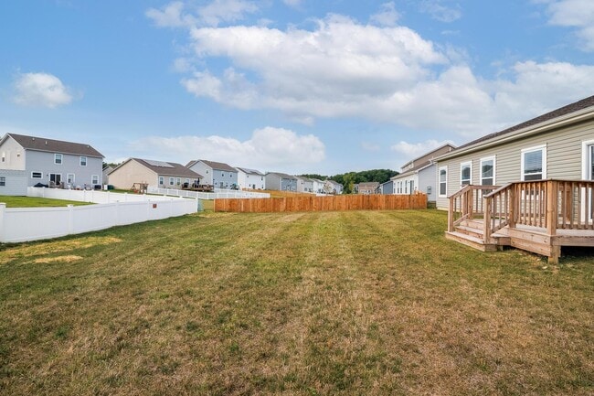 Building Photo - 468 Rochdale Run