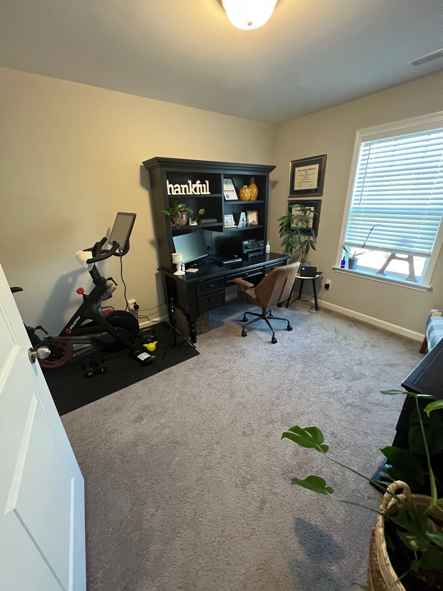 Building Photo - Room in Townhome on Perry Creek Rd