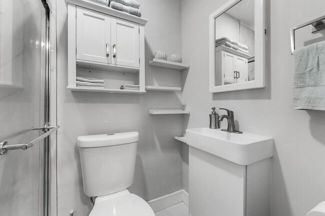 Building Photo - 517 Ibis Dr