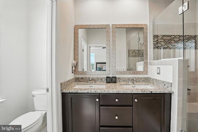 Building Photo - 610 Watermans Dr