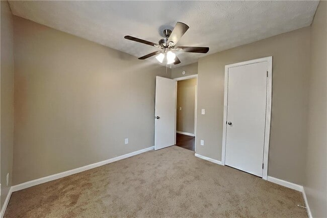 Building Photo - 2760 Blarney Way NW