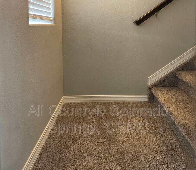 Building Photo - 862 Technology Ct