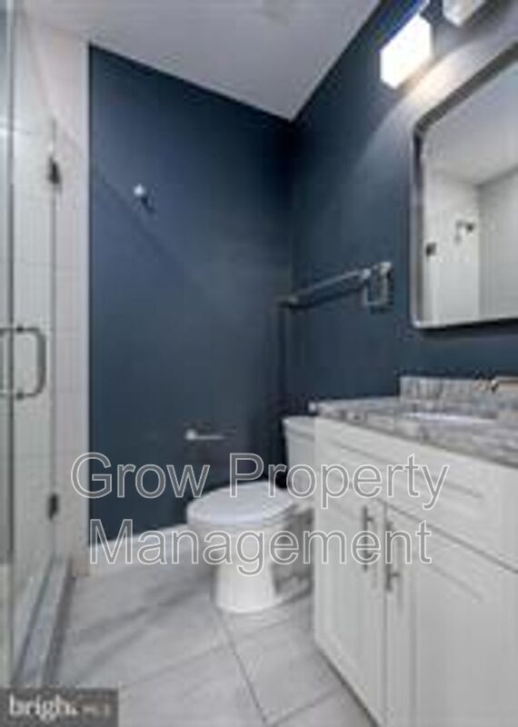 Building Photo - 1612 S 17th St