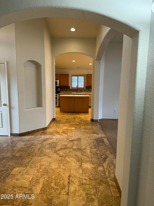 Building Photo - 11448 E Petra Ave