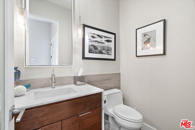 Building Photo - 22065 Pacific Coast Hwy