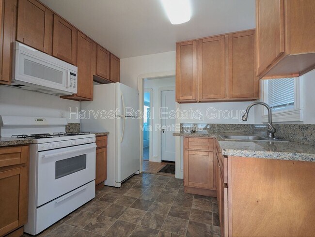 Building Photo - 4736 Meldon Ave