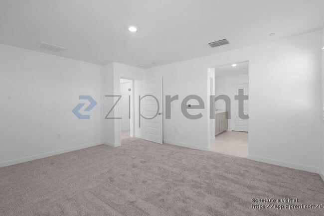 Building Photo - 10374 Bayson Wy