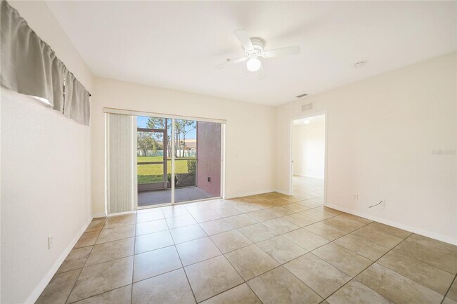 Building Photo - 2061 Willow Hammock Cir