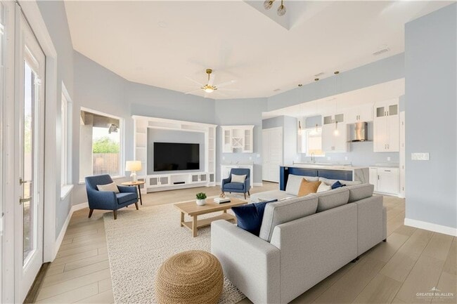 Building Photo - 16 Makayla Dr