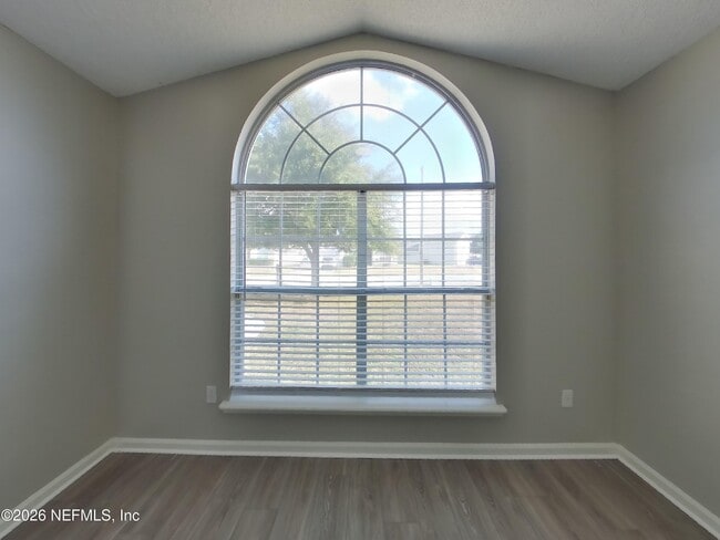 Building Photo - 1330 Summerbrook Dr