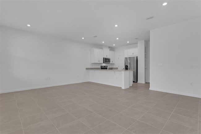 Building Photo - 3239 Gardenia Reserve St