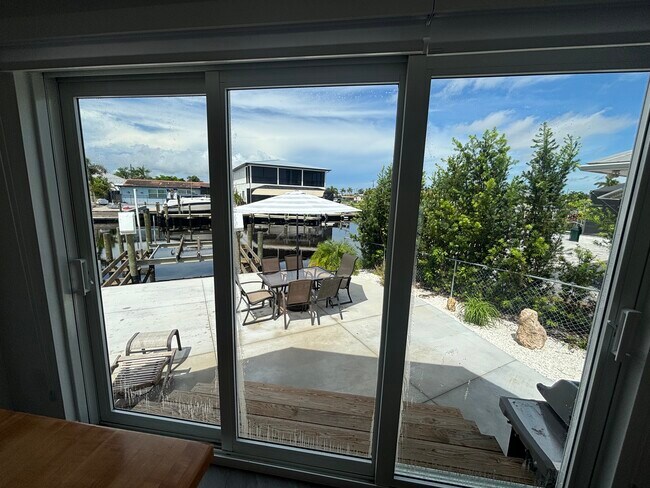 Building Photo - 12221 Boat Shell Dr