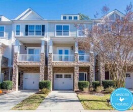 Building Photo - 8034 Sycamore Hill Ln