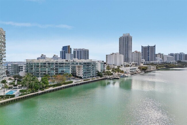 Building Photo - 6620 Indian Creek Dr