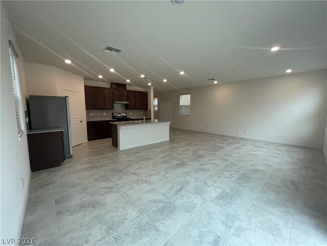 Building Photo - 8739 Beverly Grv Ct