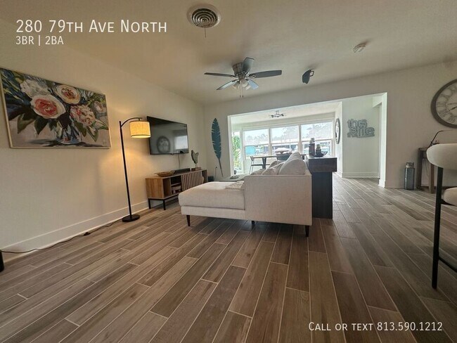 Building Photo - 280 79th Ave N