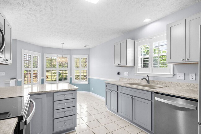 Building Photo - Golf Course Living Just Minutes from North Myrtle Beach – Long-Term Rental in Aberdeen
