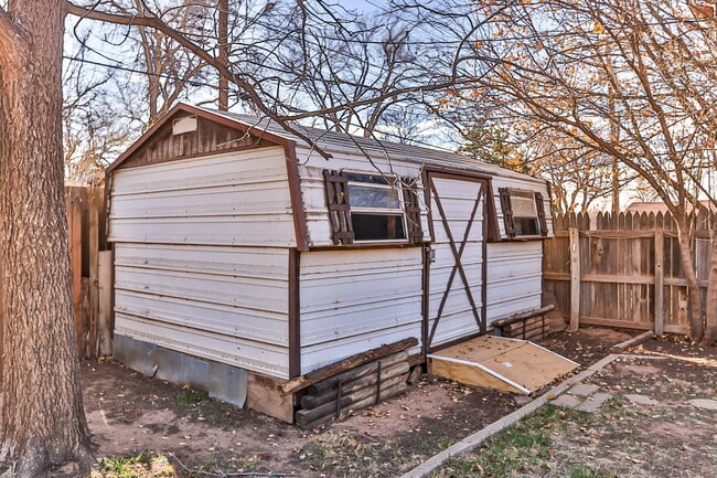 Building Photo - 4701 45th St