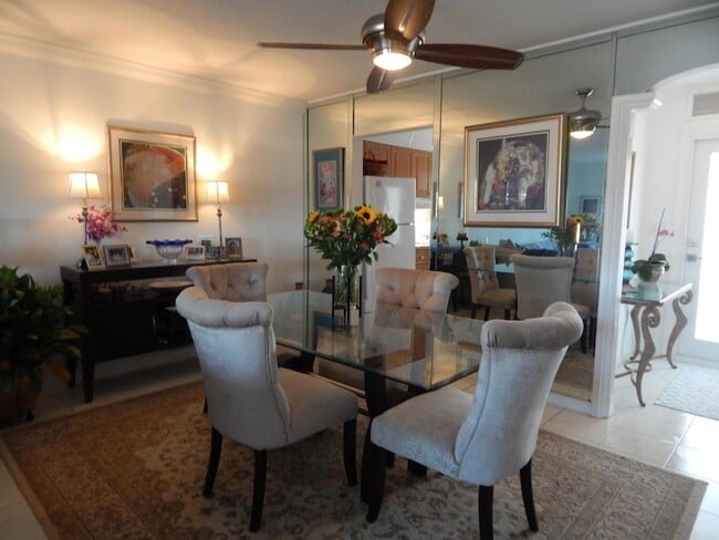 Building Photo - 2829 NE 33rd Ct