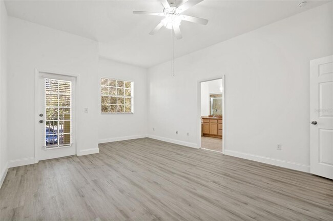 Building Photo - 7421 Arlington Grove Cir