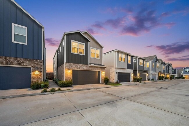 Building Photo - 9817 Prairie Garden Ln