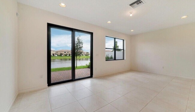 Building Photo - 9952 Brickhill Dr