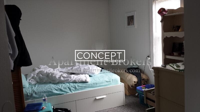 Building Photo - 26 Union St