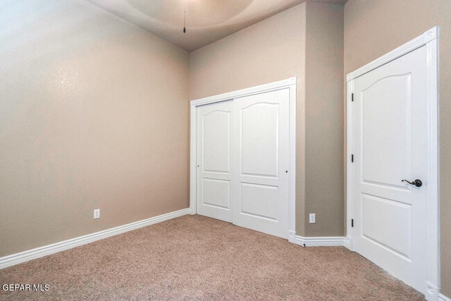 Building Photo - 3654 Almond Beach Dr