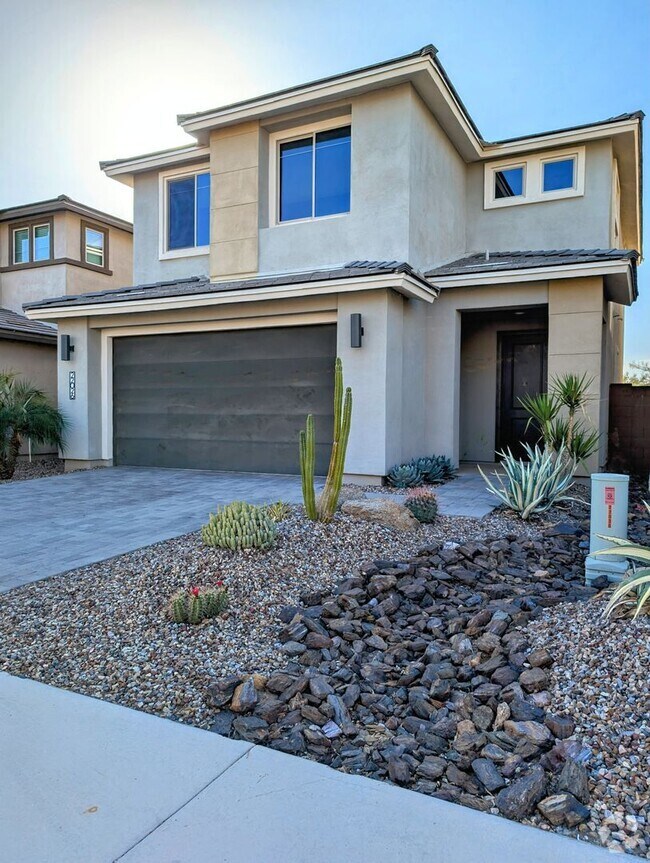 Building Photo - SKY CROSSING JEWEL**3 BEDROOM**LOFT/DEN