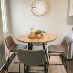 Building Photo - 1902 Greenwood Ave