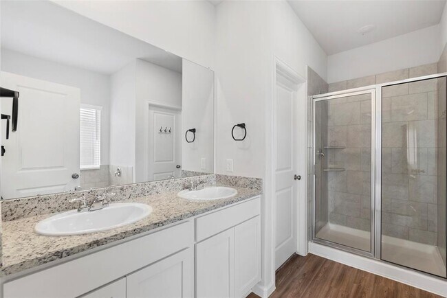 Building Photo - 5815 Jade Crest Ct
