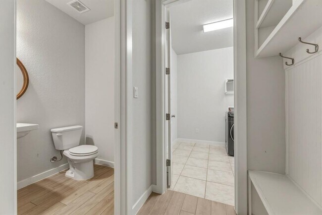 Building Photo - 116 Tanali Trail