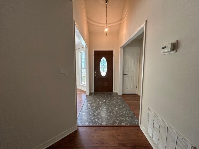 Building Photo - 310 Shoal River Dr