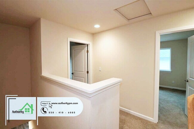 Building Photo - 838 Mission De Oro Dr