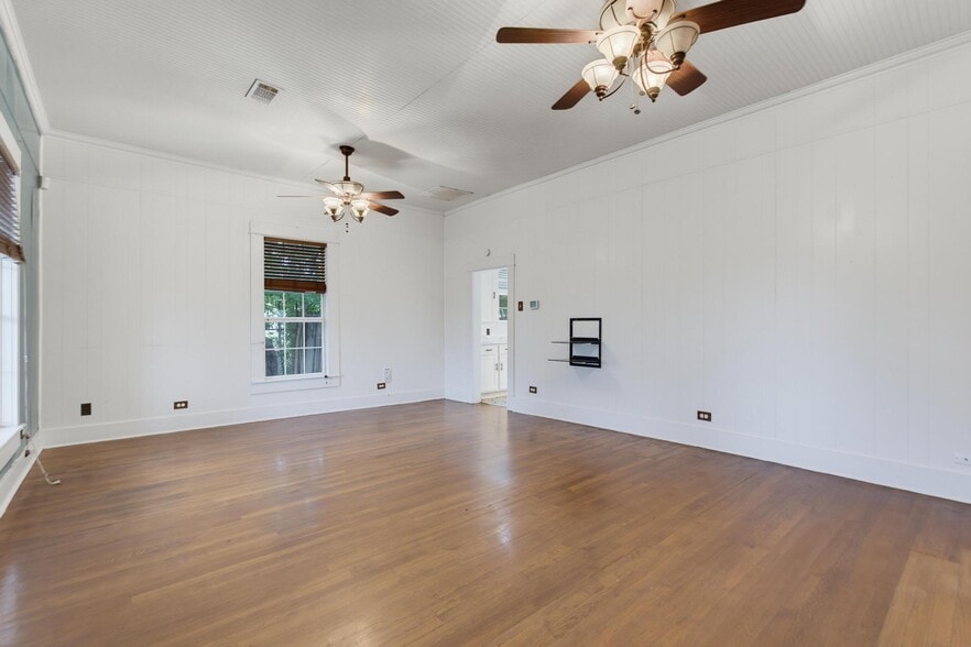 Building Photo - 1518 N 17th St
