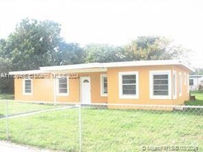 Building Photo - 15640 NW 159th St