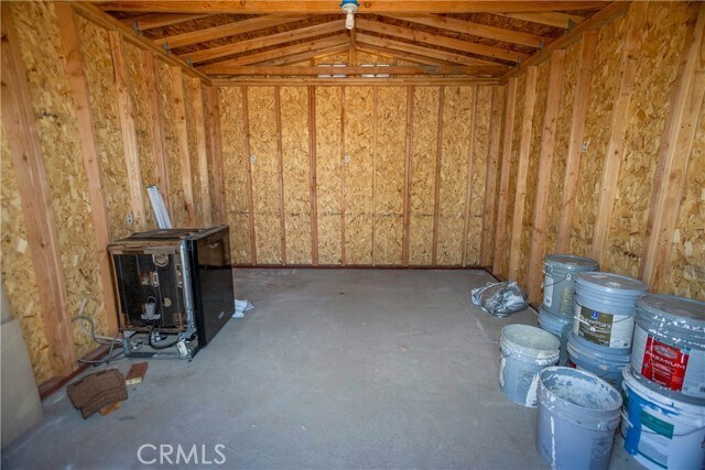 Building Photo - 7795 Oakwood Ave