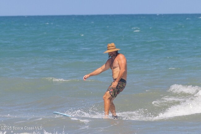 Building Photo - 141 E Exeter St