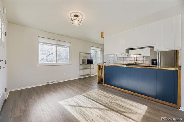 Building Photo - 952 S Garland Way