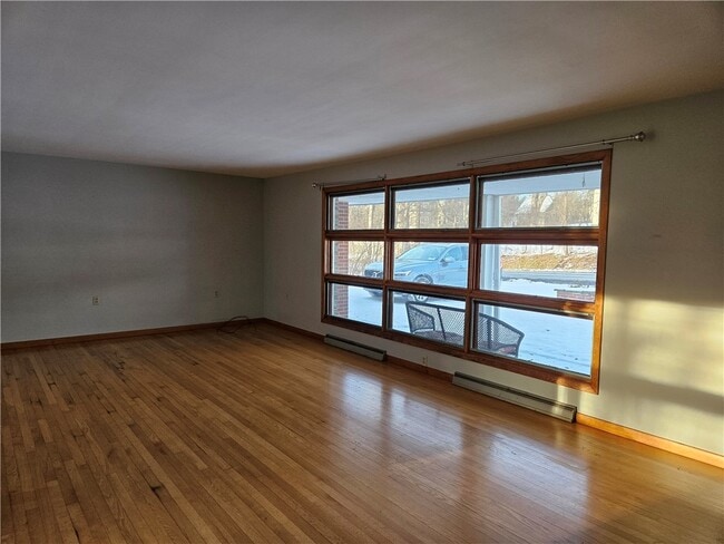 Building Photo - 1415 Slaterville Rd