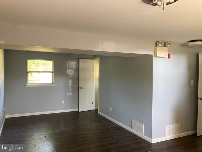 Building Photo - 167 NJ-70