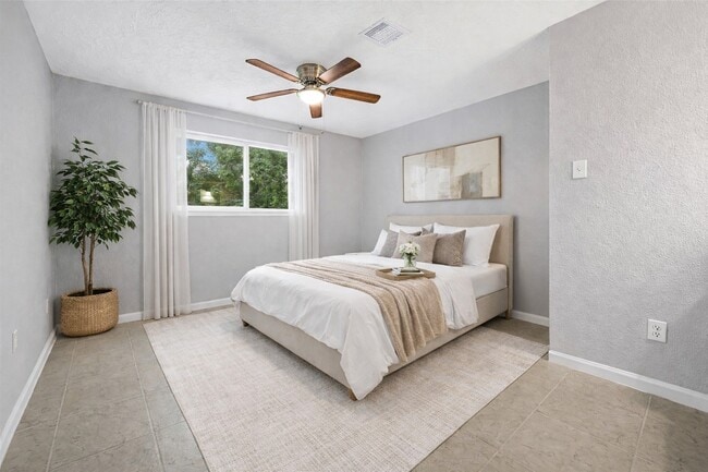 Building Photo - 5411 Castlecreek Ln