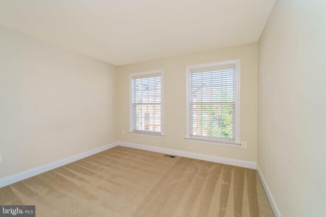 Building Photo - 8064 Criaza Branch Ct