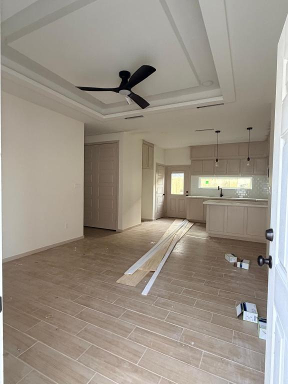 Building Photo - 1217 Rosewood Rd