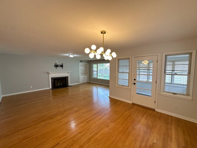View of living room from main entryway - 5819 Blueridge St