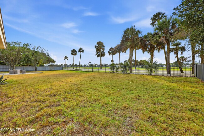 Building Photo - 330 San Juan Dr