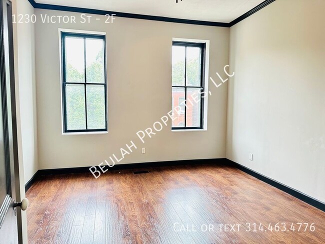 Building Photo - Newly Renovated 2BD/2BA in Walkable Soulard