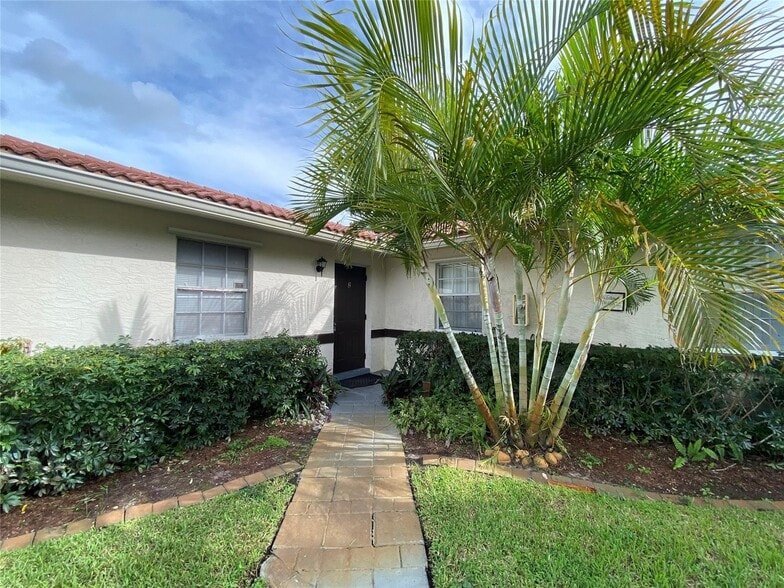 Building Photo - 11380 NW 39th St